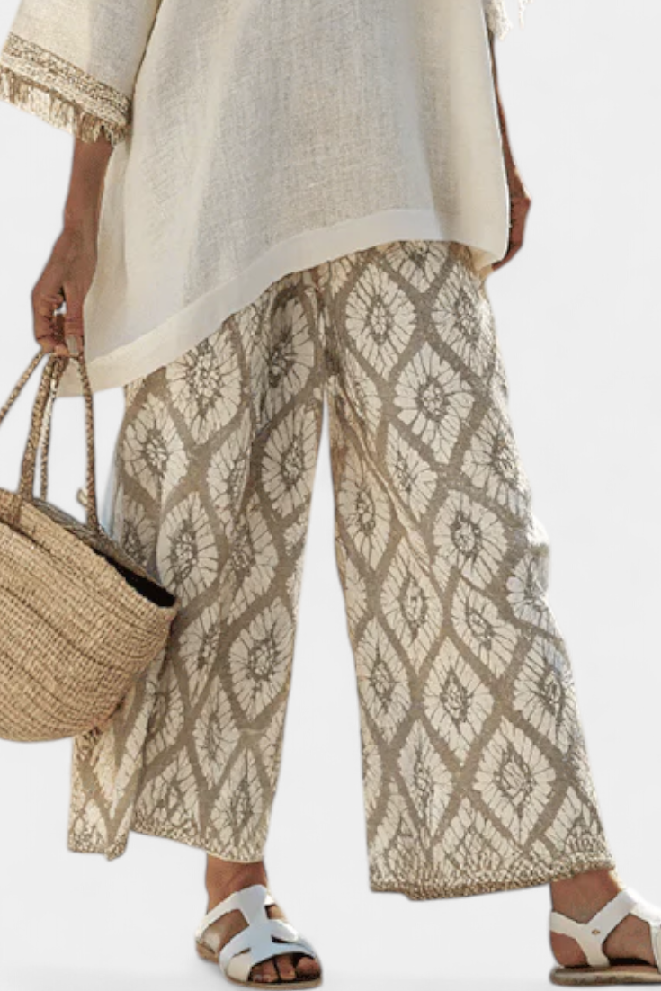 Souprava Boho Chic Daisy: Dlouhá blůza a potištěné kalhoty pro jedinečný styl