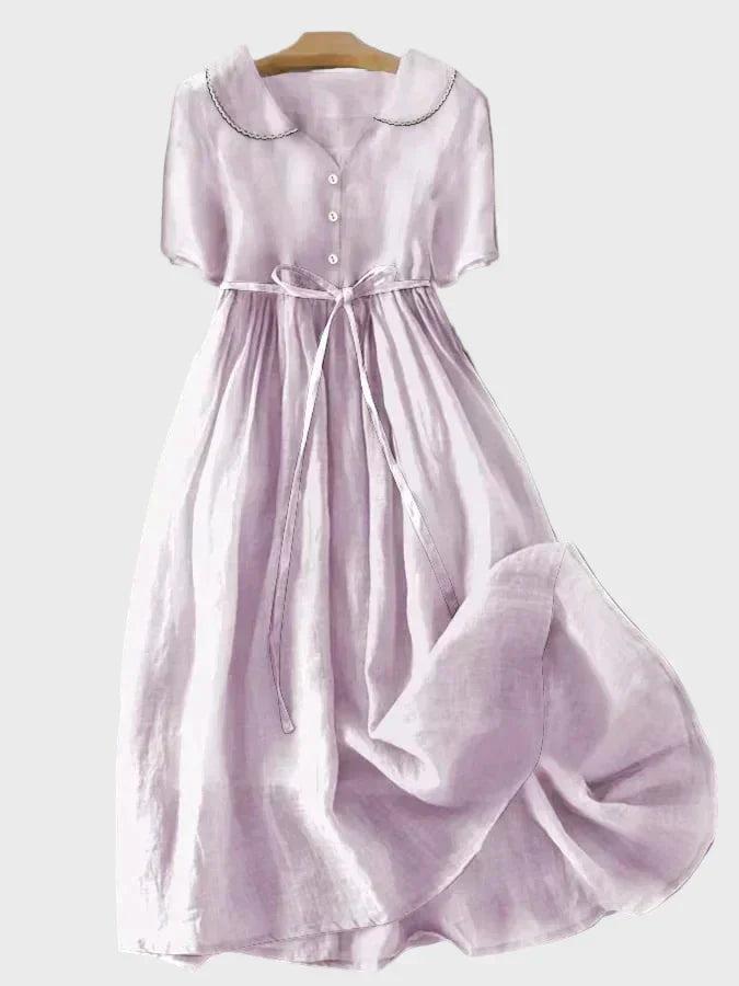 Tradiční Zapínací Šaty